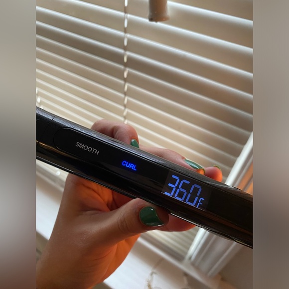 CHI Tourmaline 0.75in Ceramic 3-in-1 Hairstyling Iron – Onyx Black - Picture 6 of 9